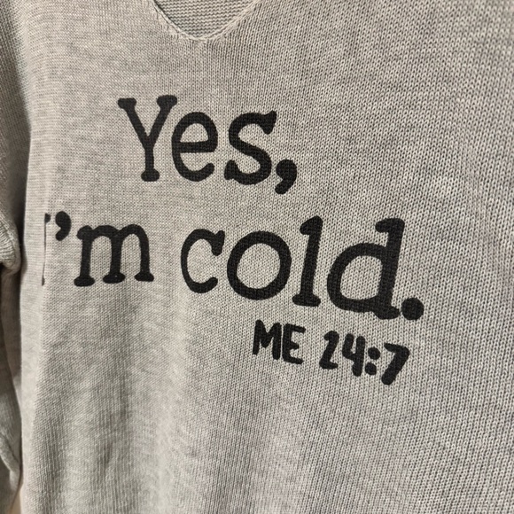 Oversized Sweater - Picture 2 of 4